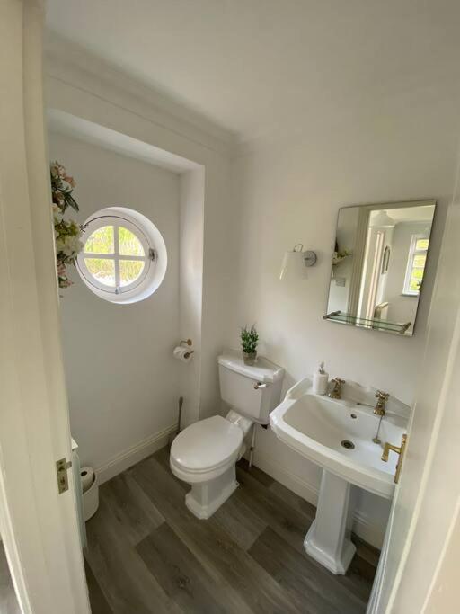Country Cottage With Private Garden Close To Beach St Mary Екстериор снимка
